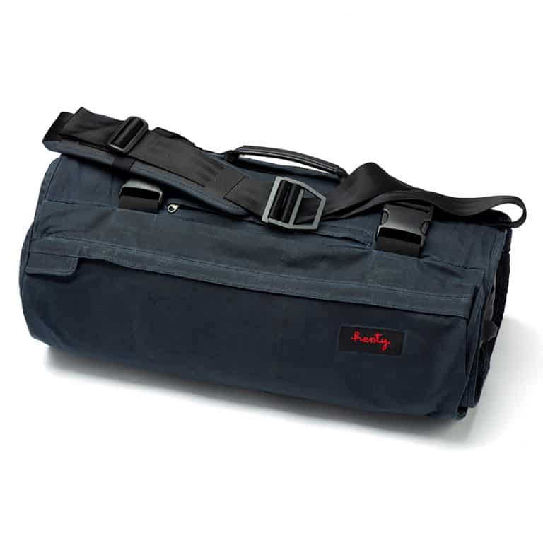 CoPilot Messenger | Suit Bag for Commuting and Travel | Henty